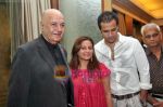 Prem Chopra, Rohit Roy at the Foundation for amity and national solidarity in mumbai on 3rd Oct 2009 (17).JPG